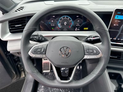 2026 Volkswagen Tiguan 2.0T SE R-Line Black