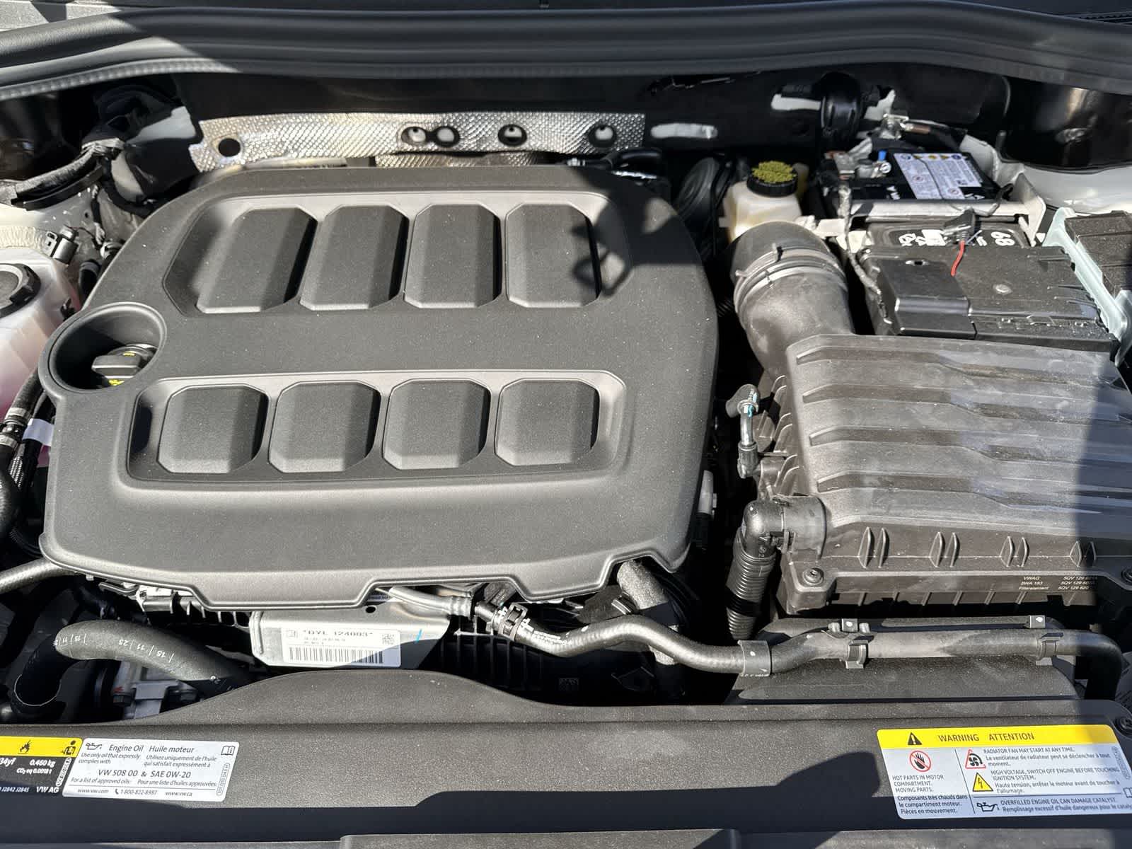 2026 Volkswagen Tiguan 2.0T SE R-Line Black