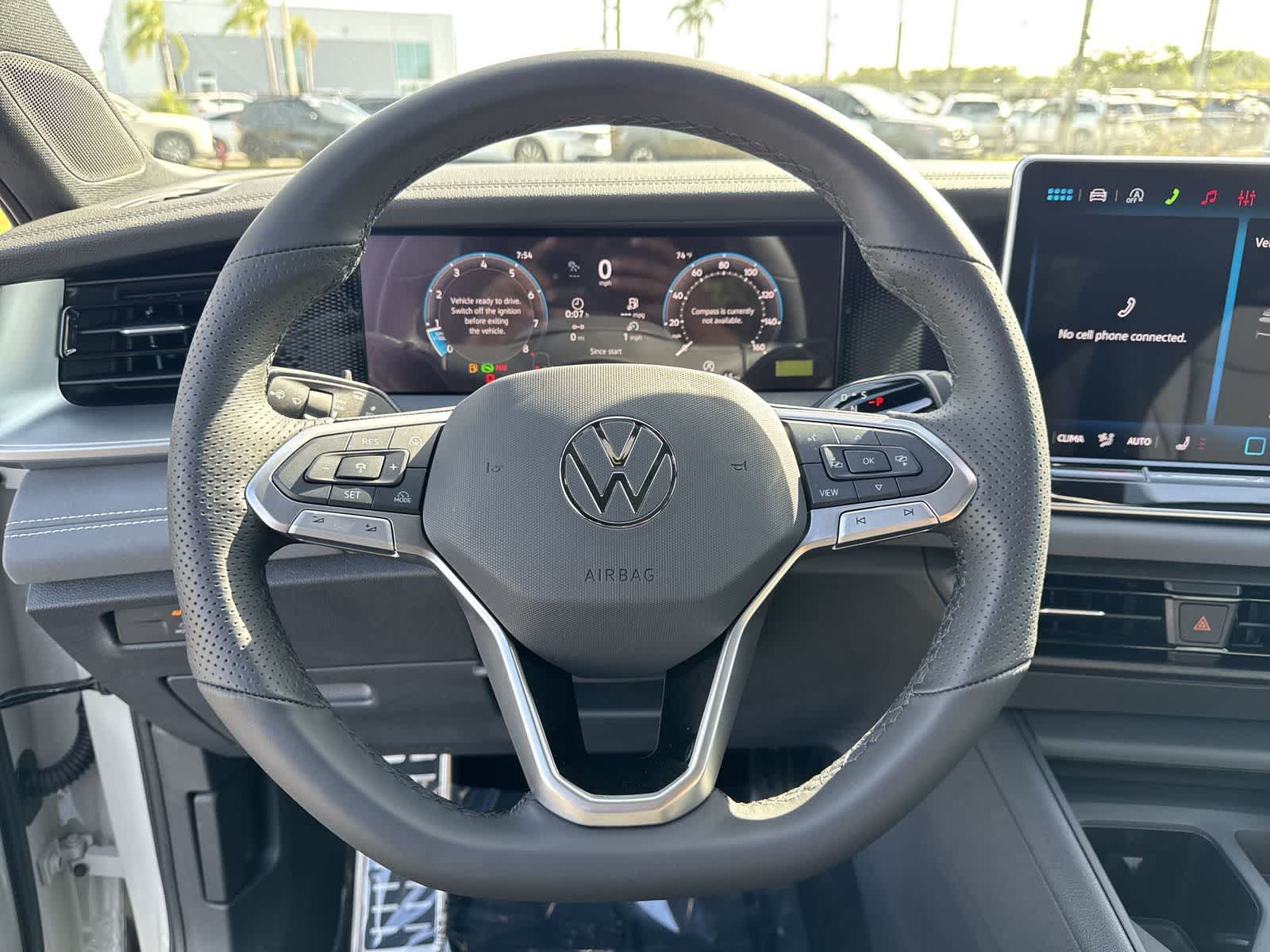 2026 Volkswagen Tiguan 2.0T SE R-Line Black