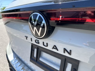 2026 Volkswagen Tiguan 2.0T SE R-Line Black