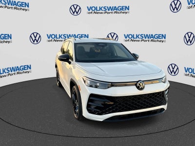 2026 Volkswagen Tiguan SE R-Line Black