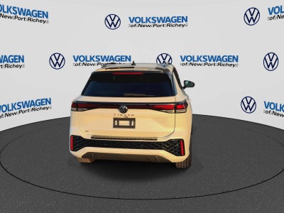 2026 Volkswagen Tiguan SE R-Line Black