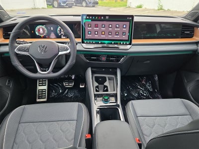 2025 Volkswagen Tiguan 2.0T SEL R-Line