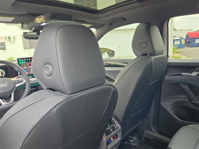 2025 Volkswagen Tiguan 2.0T SEL R-Line