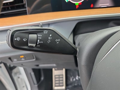 2025 Volkswagen Tiguan 2.0T SEL R-Line