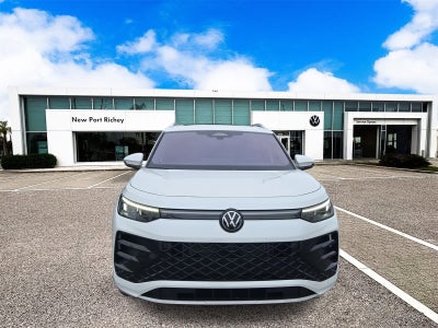 2025 Volkswagen Tiguan 2.0T SEL R-Line