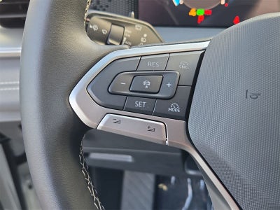 2025 Volkswagen Tiguan 2.0T SE