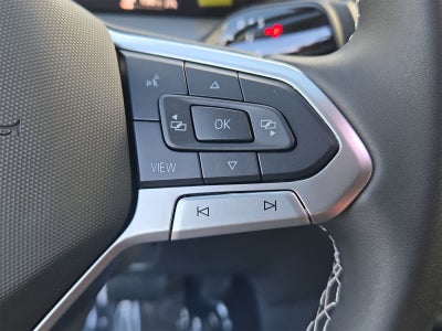 2025 Volkswagen Tiguan 2.0T SE