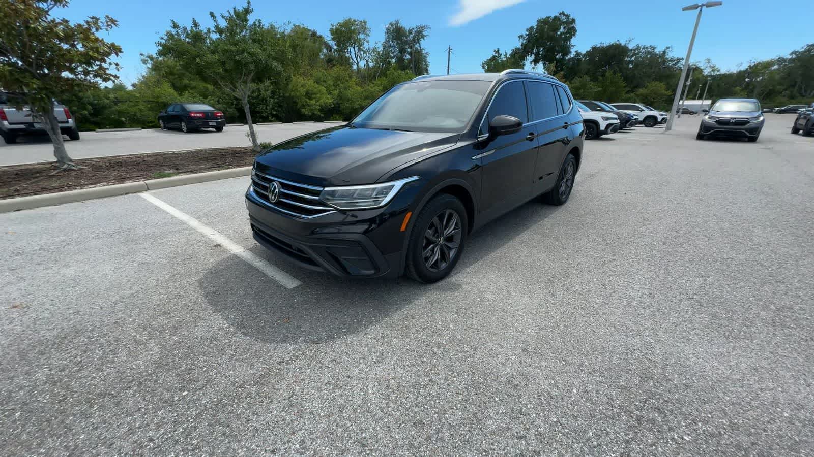 2023 Volkswagen Tiguan SE