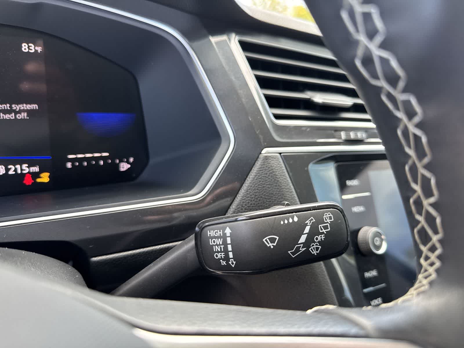 2023 Volkswagen Tiguan SE