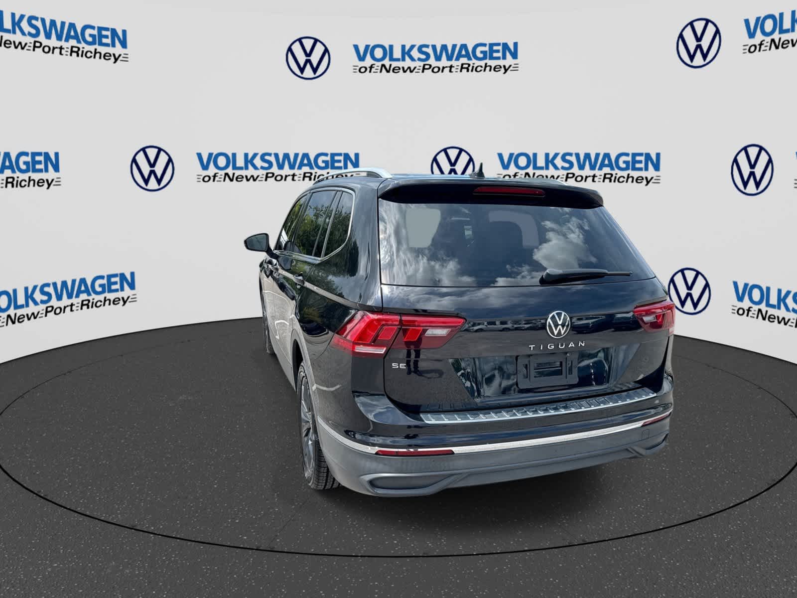 2023 Volkswagen Tiguan SE