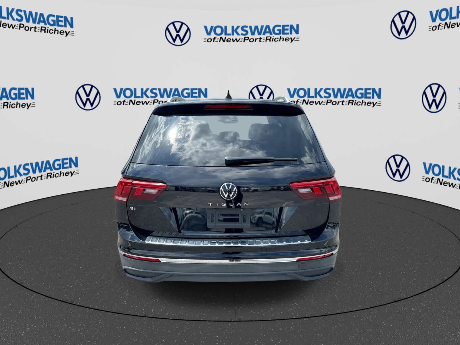2023 Volkswagen Tiguan SE