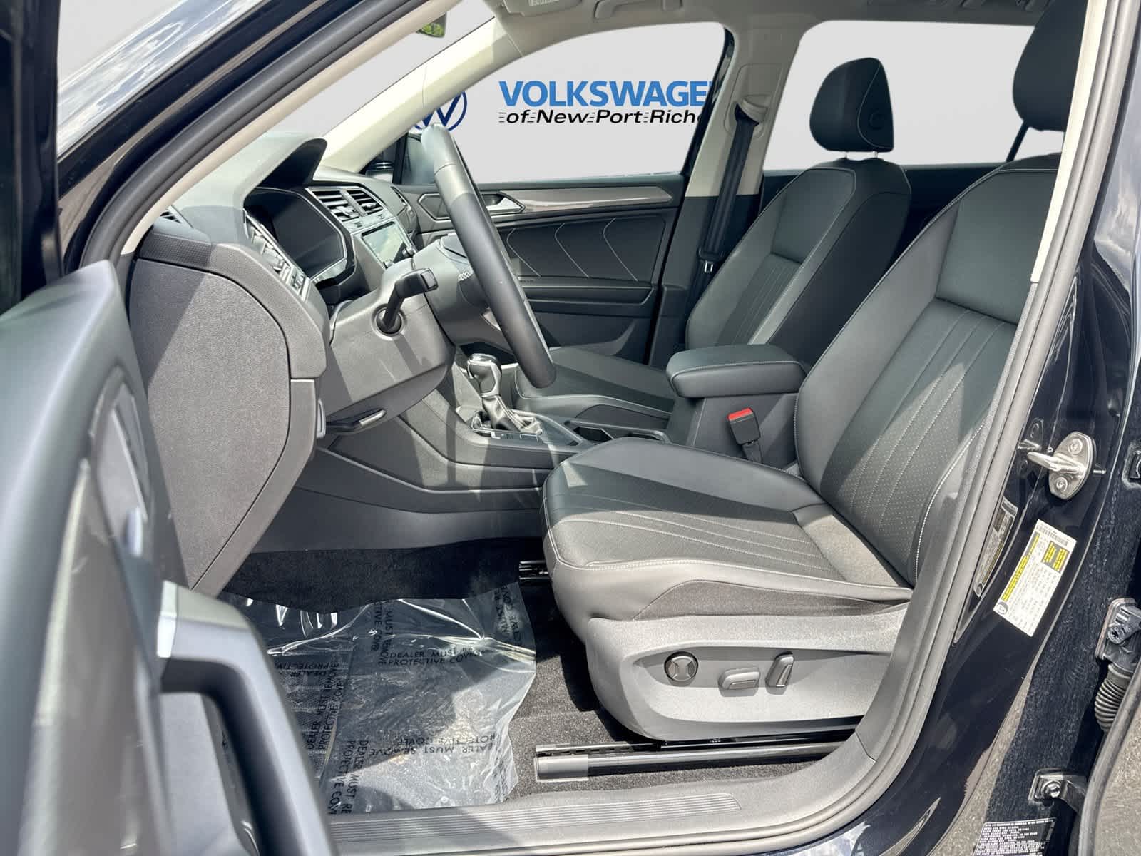 2023 Volkswagen Tiguan SE