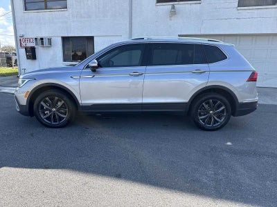 2023 Volkswagen Tiguan SE