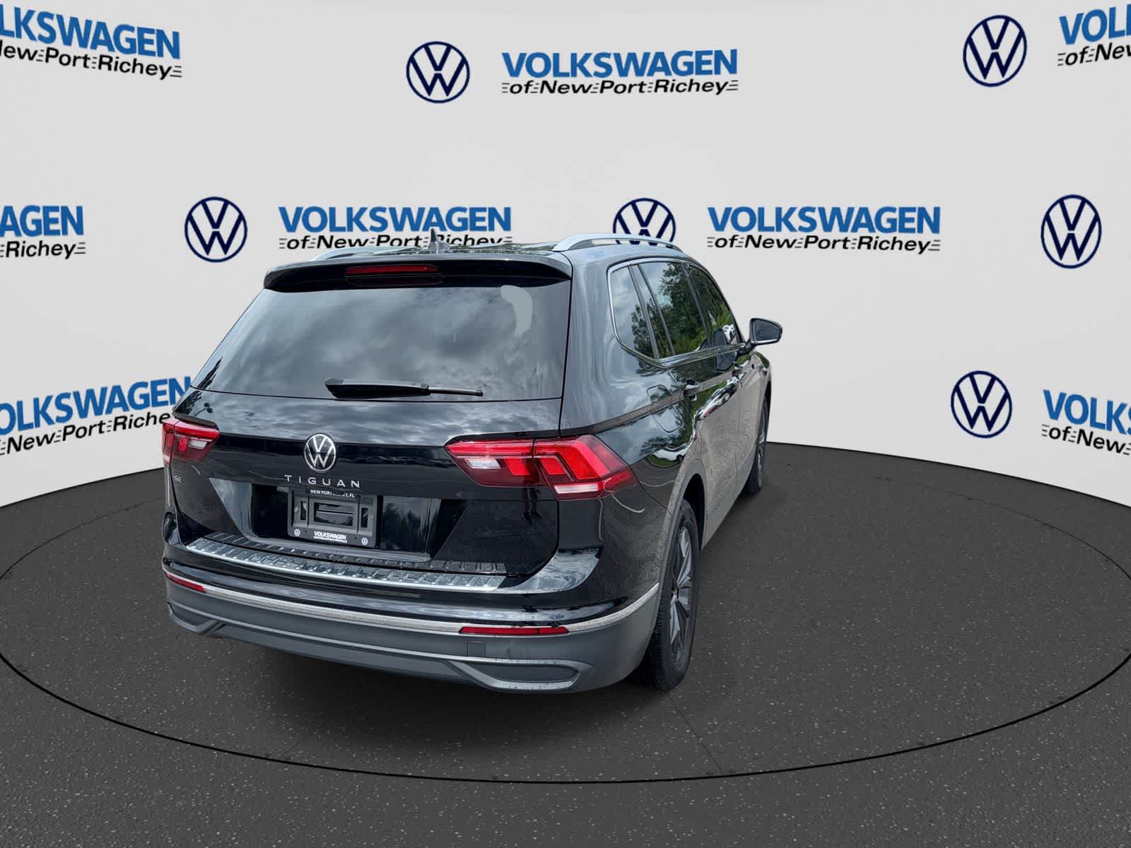 2024 Volkswagen Tiguan SE