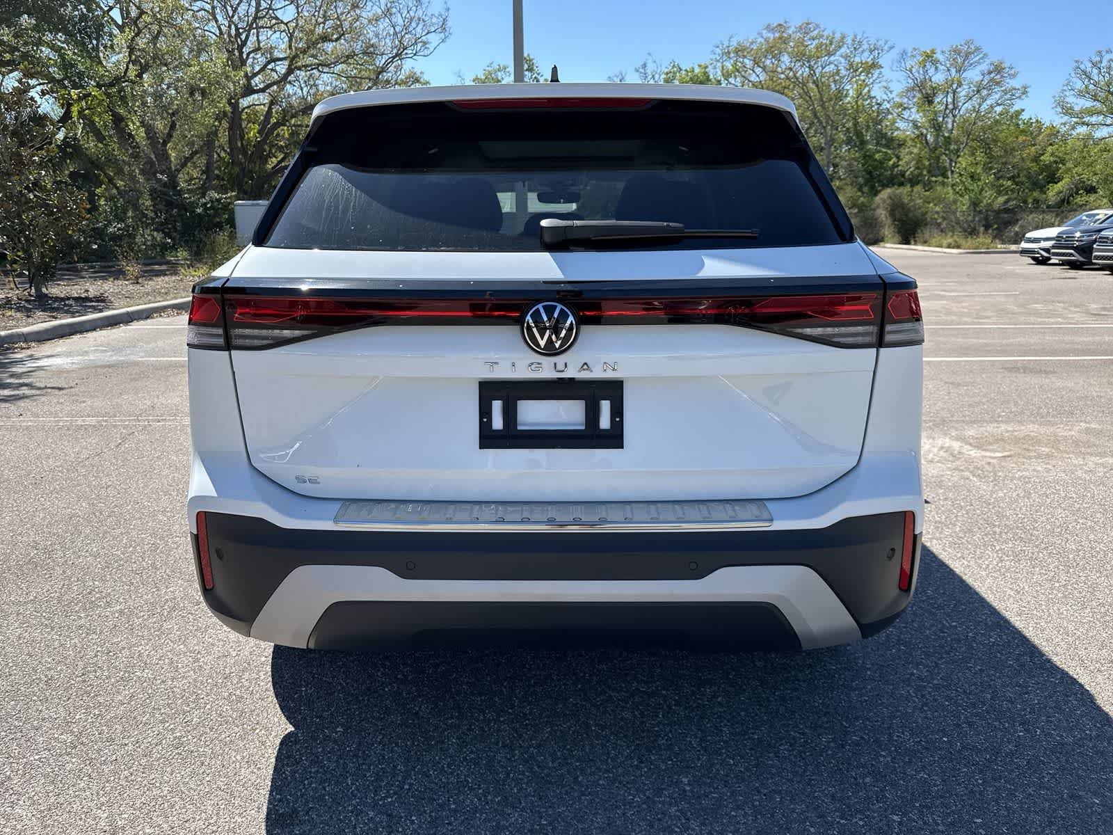 2026 Volkswagen Tiguan 2.0T SE