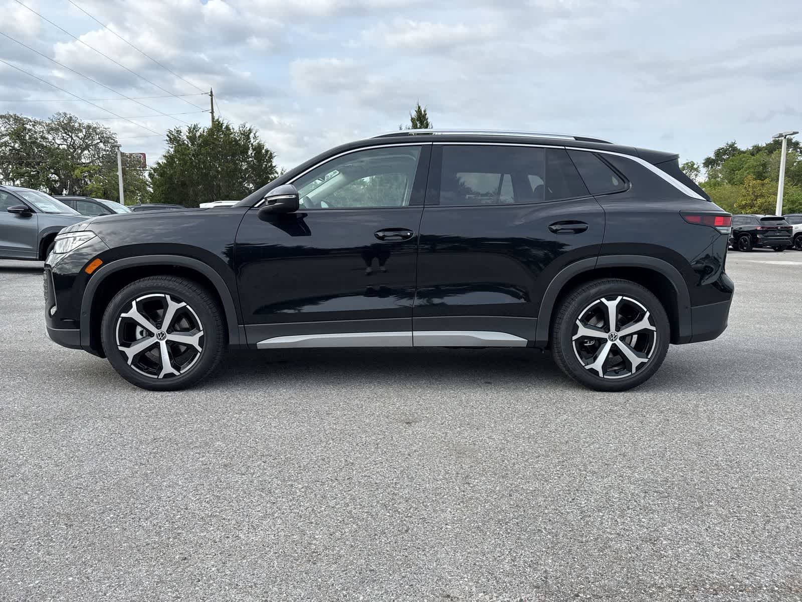 2026 Volkswagen Tiguan 2.0T SE