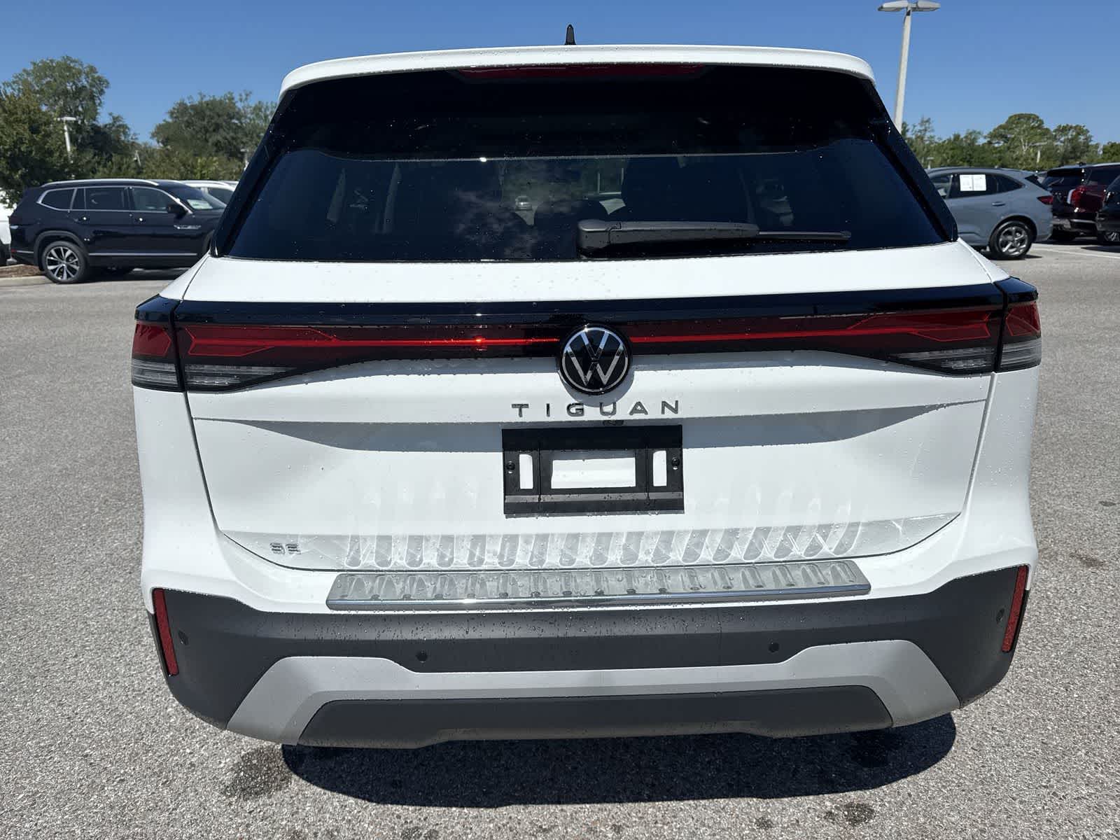2026 Volkswagen Tiguan 2.0T SE