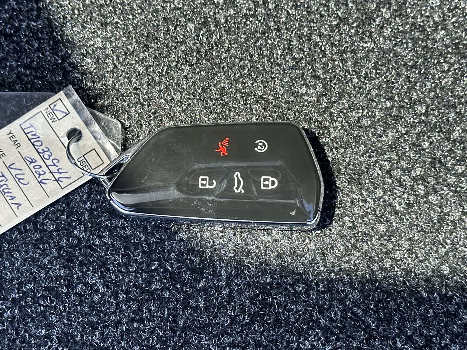 2026 Volkswagen Tiguan 2.0T SE