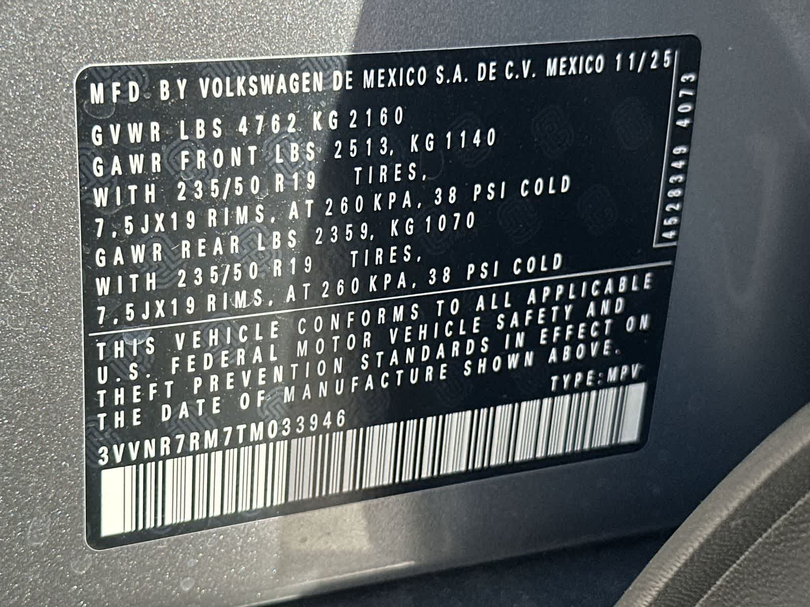 2026 Volkswagen Tiguan 2.0T SE