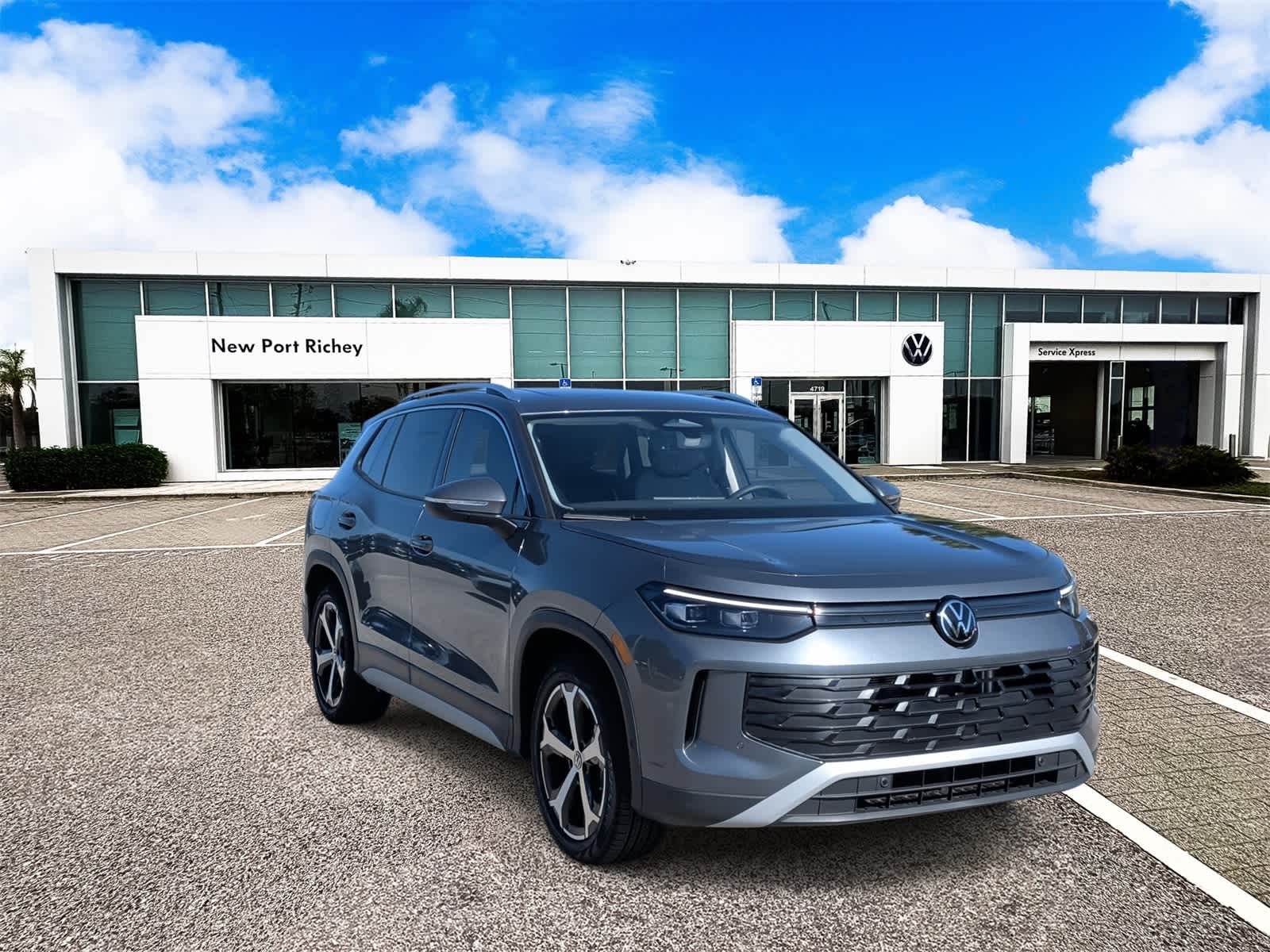 2026 Volkswagen Tiguan 2.0T SE