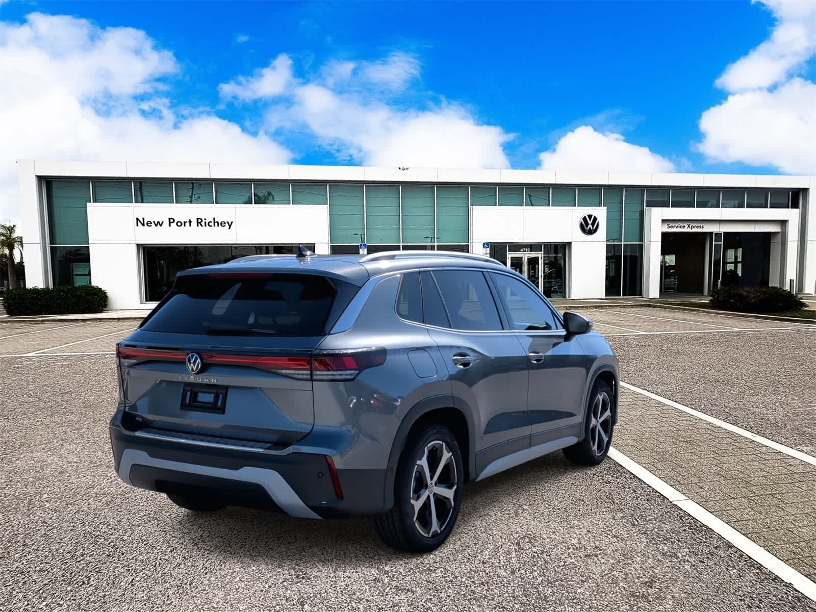 2026 Volkswagen Tiguan 2.0T SE