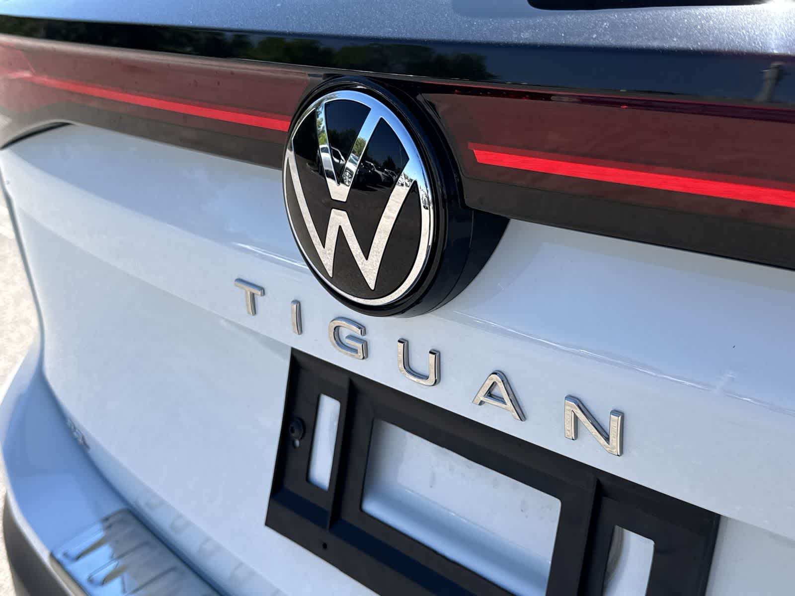 2026 Volkswagen Tiguan 2.0T SE