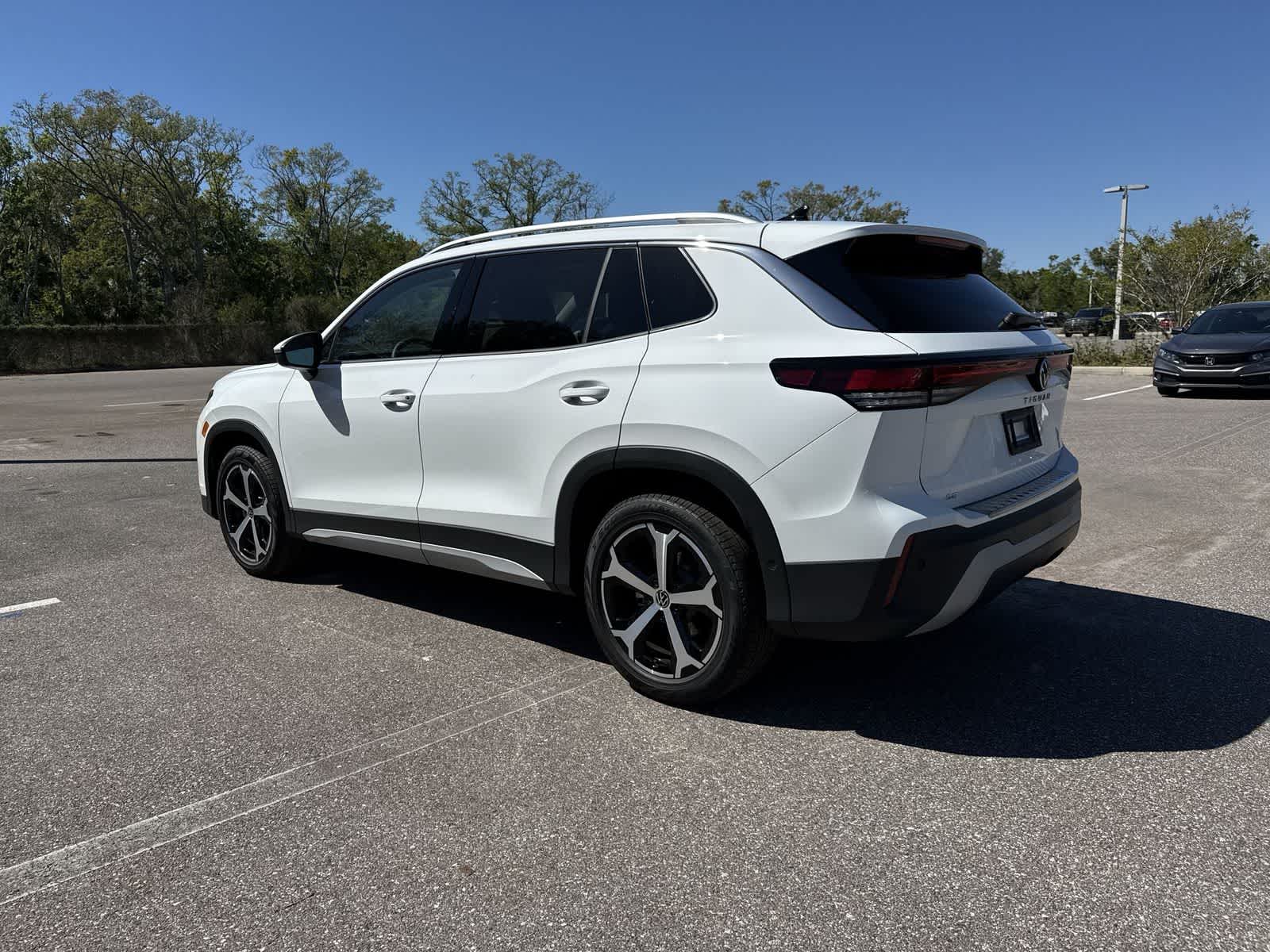 2026 Volkswagen Tiguan 2.0T SE