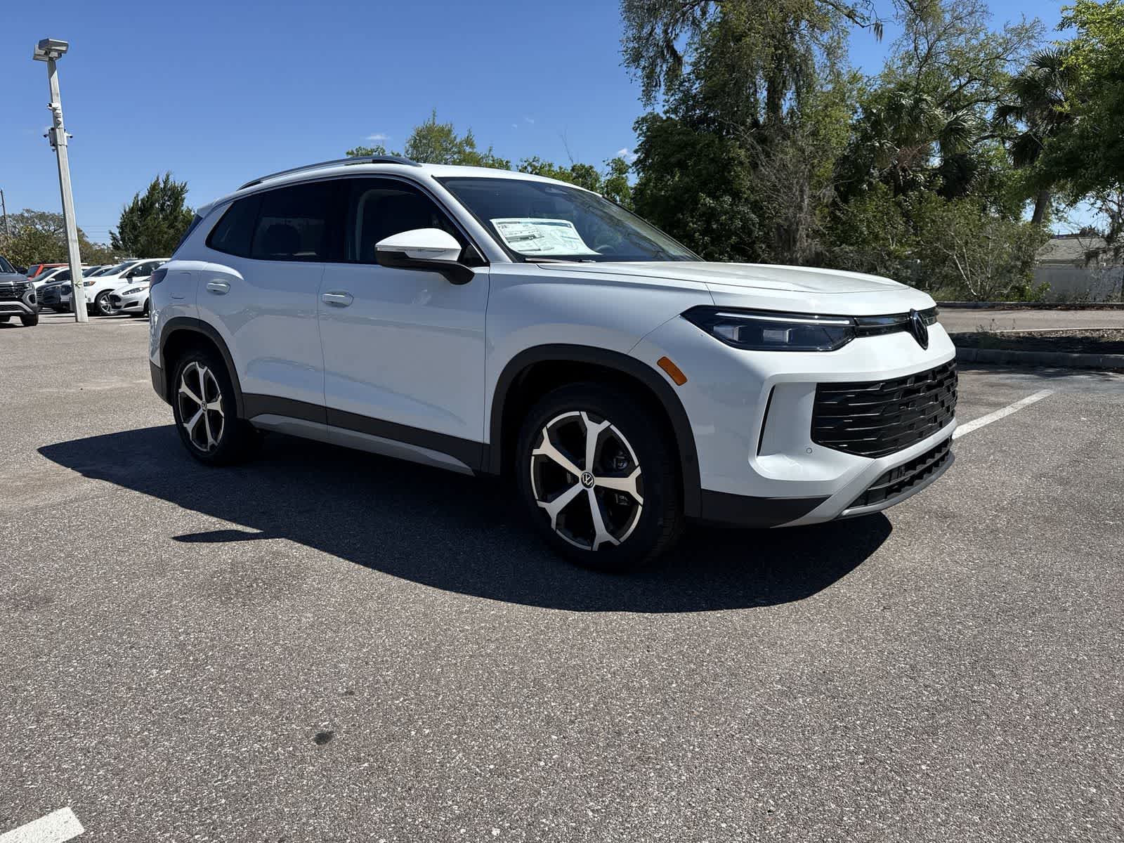 2026 Volkswagen Tiguan 2.0T SE