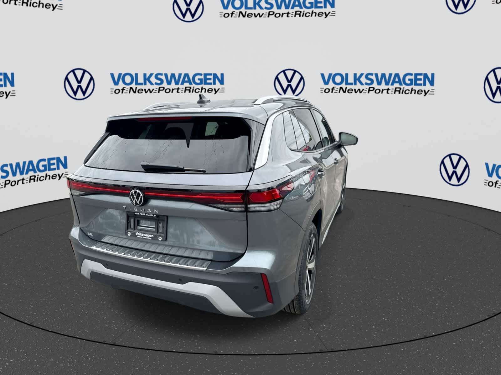 2026 Volkswagen Tiguan 2.0T SE