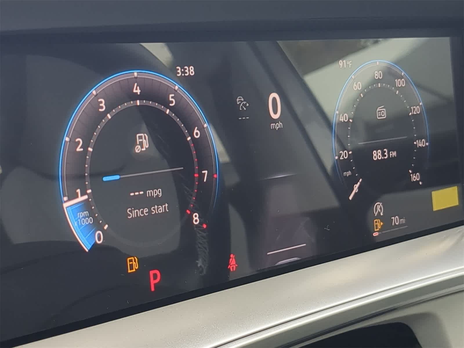 2025 Volkswagen Tiguan 2.0T SE