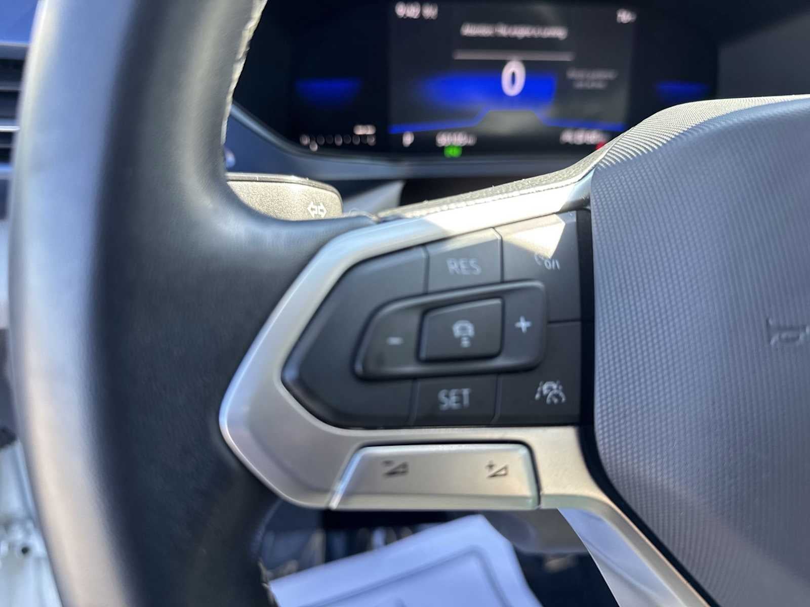 2023 Volkswagen Taos SE