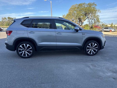 2022 Volkswagen Taos SE
