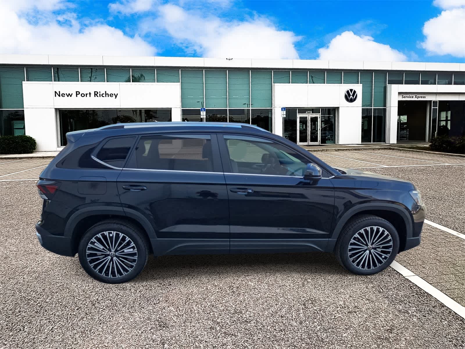 2025 Volkswagen Taos 1.5T SE