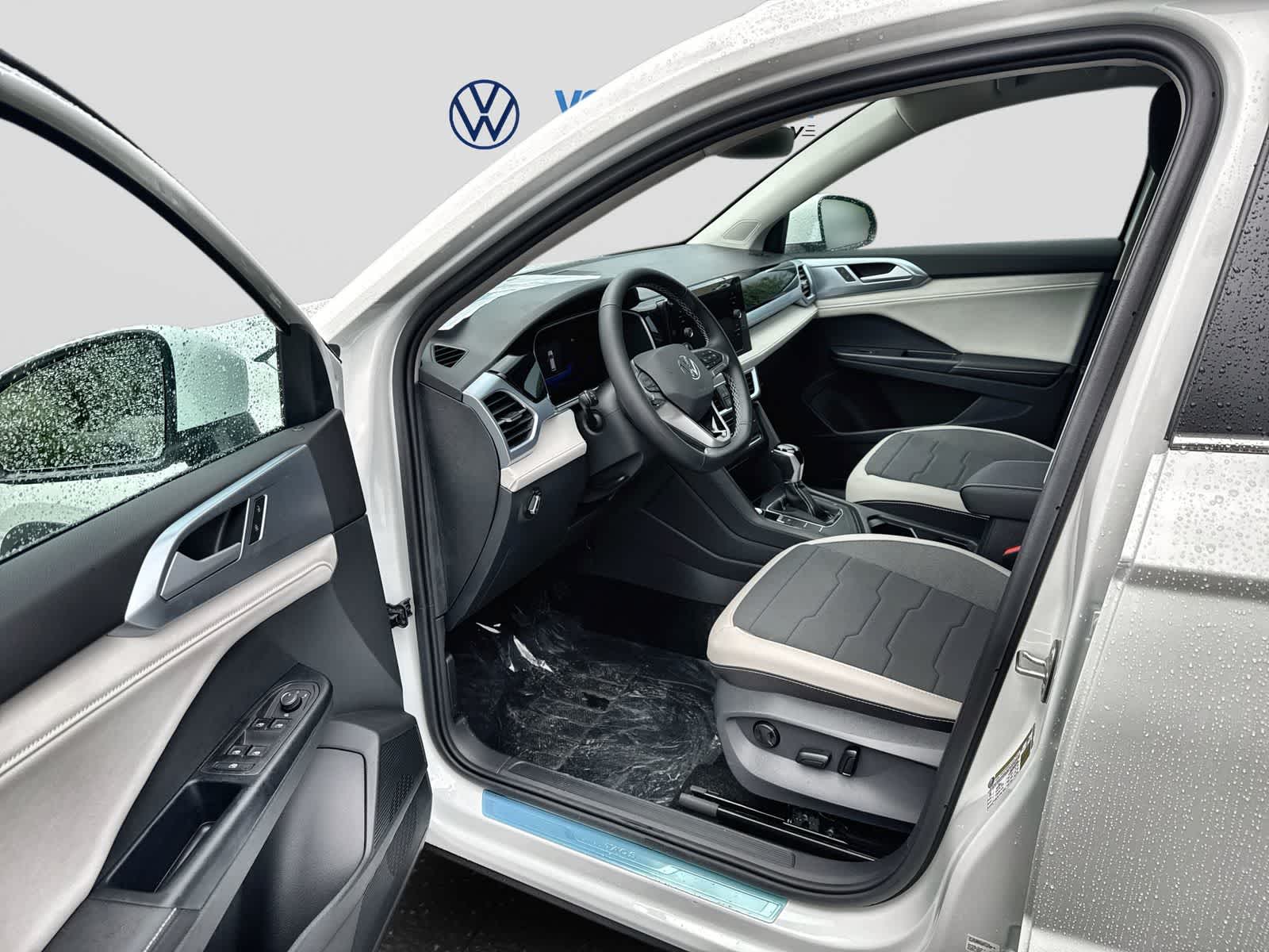 2026 Volkswagen Taos 1.5T SE
