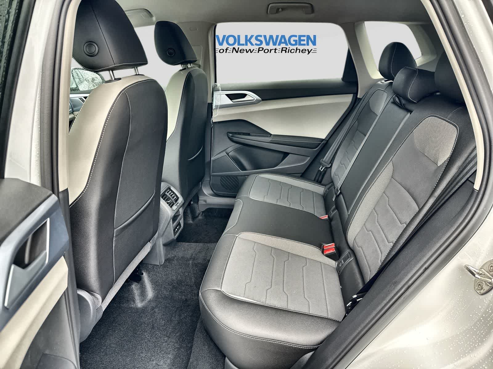 2026 Volkswagen Taos 1.5T SE