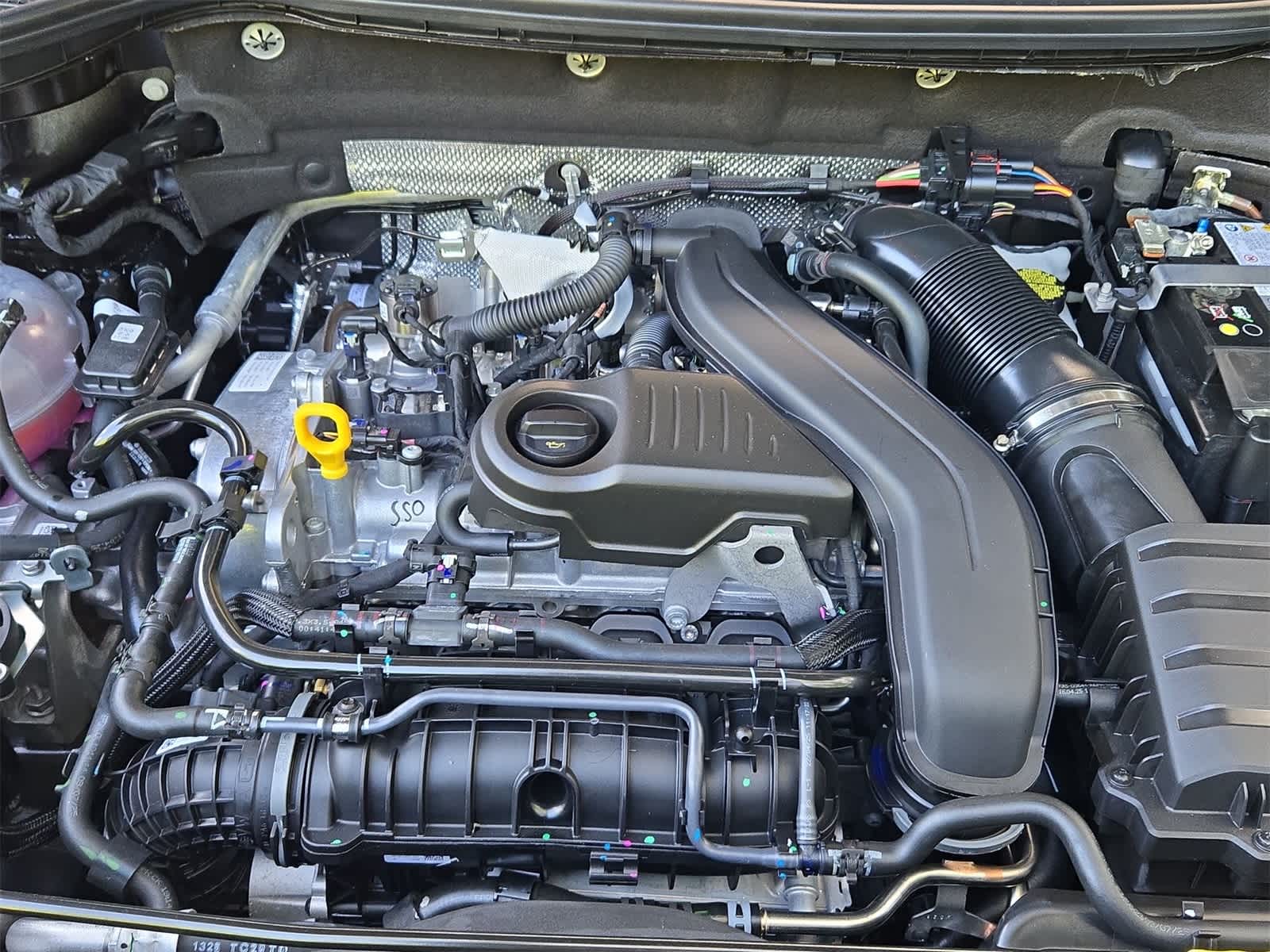 2025 Volkswagen Taos 1.5T SE