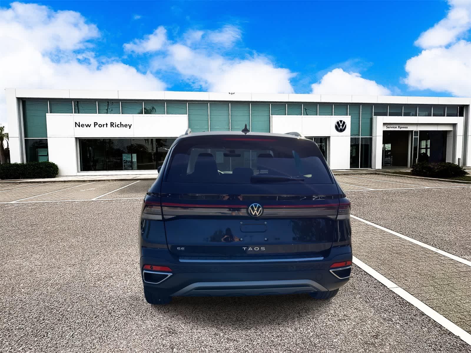 2025 Volkswagen Taos 1.5T SE