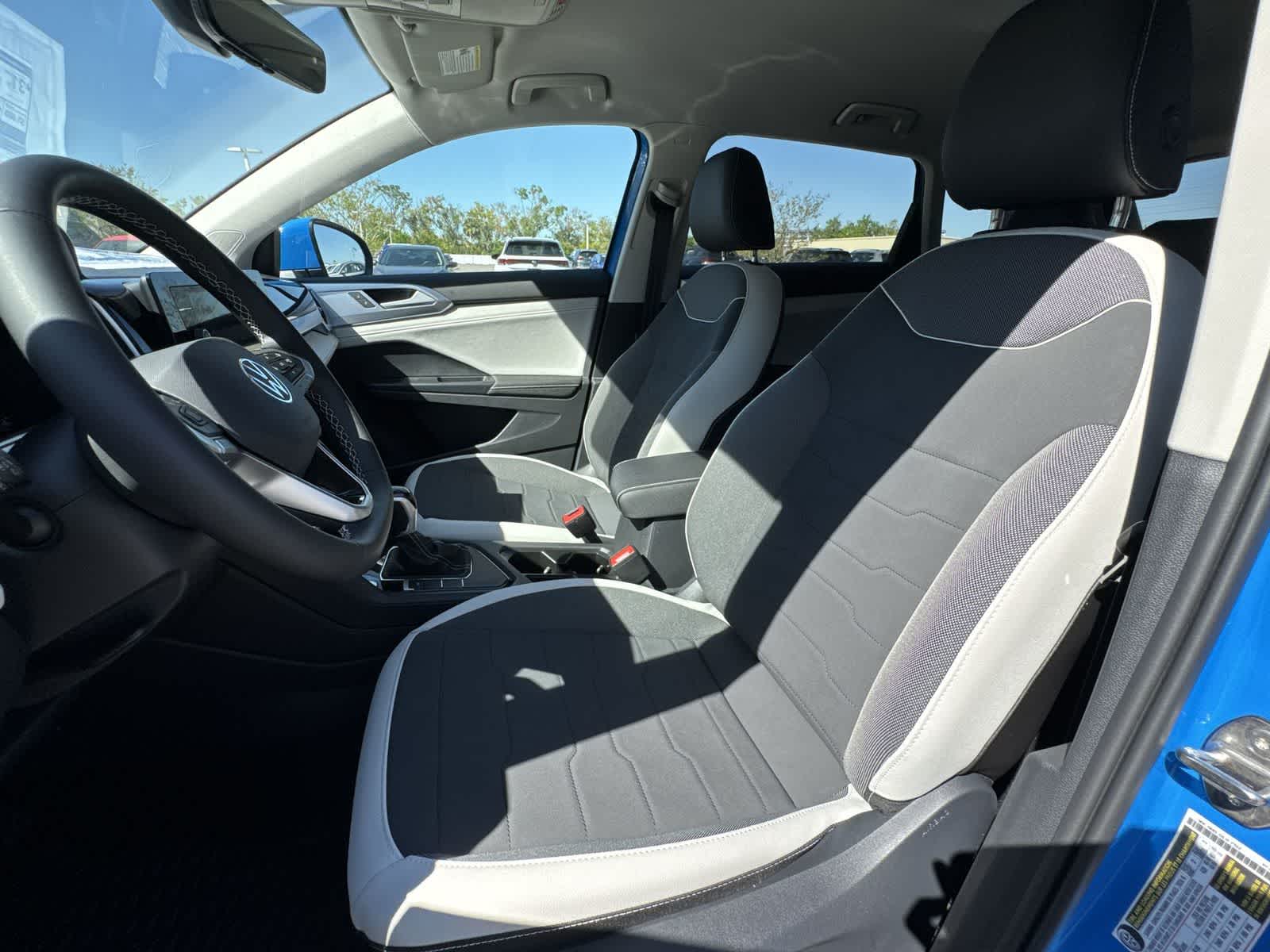 2026 Volkswagen Taos 1.5T SE