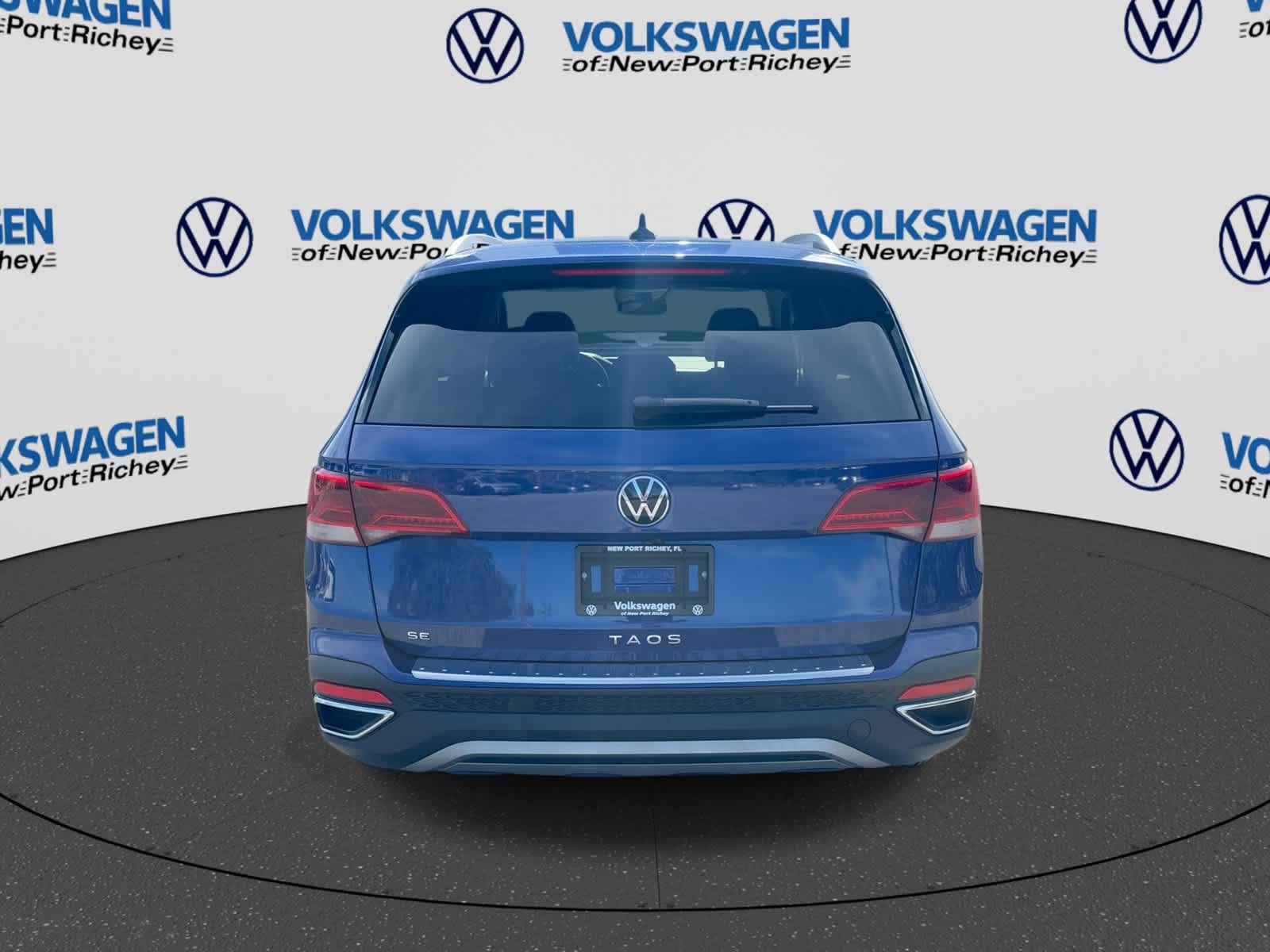 2024 Volkswagen Taos SE