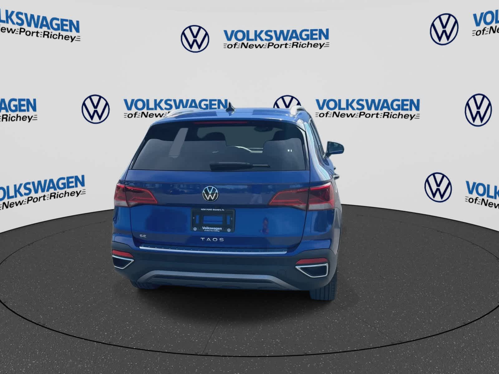 2024 Volkswagen Taos SE
