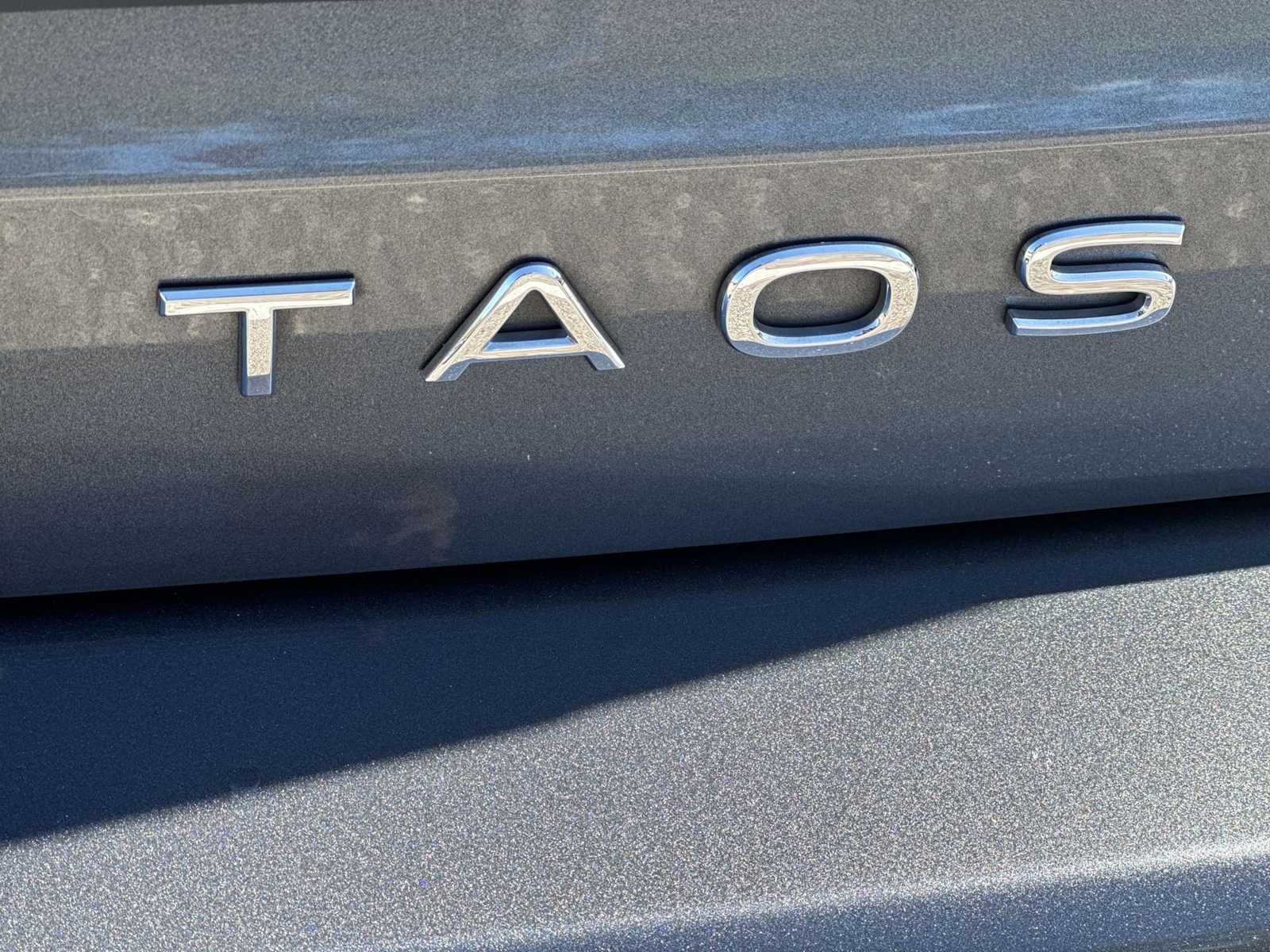 2023 Volkswagen Taos SE