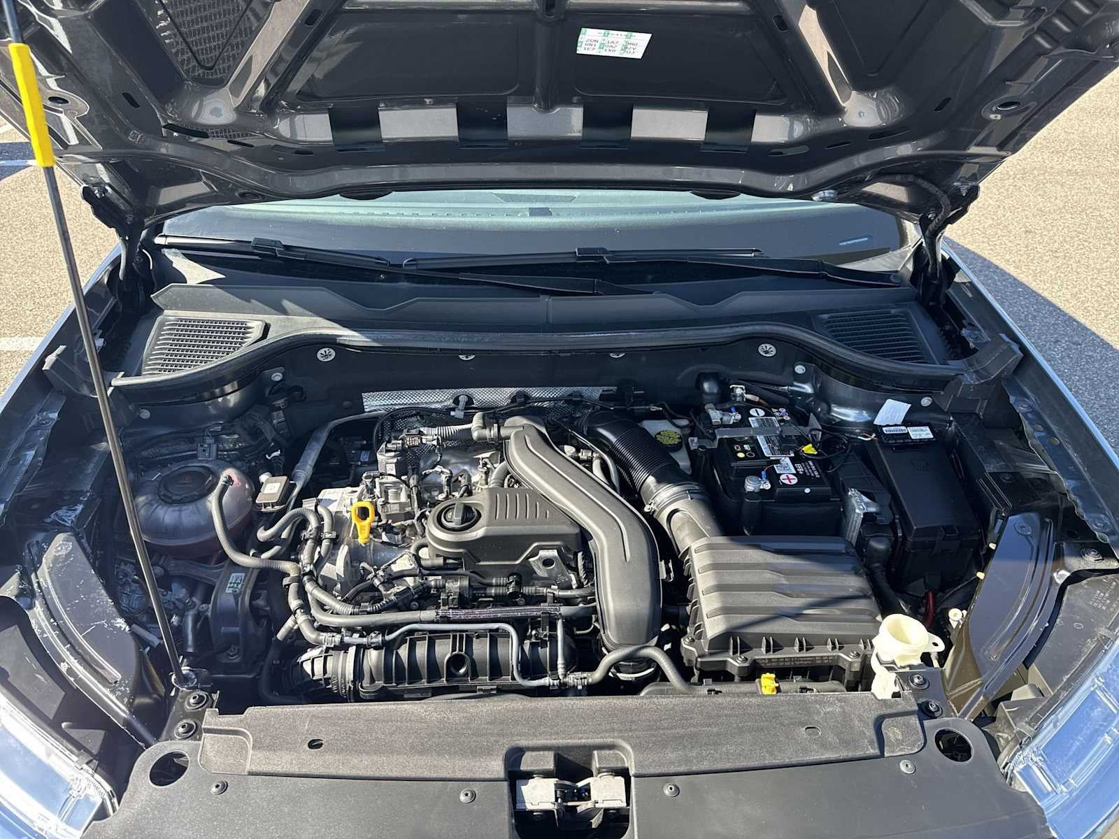 2023 Volkswagen Taos SE