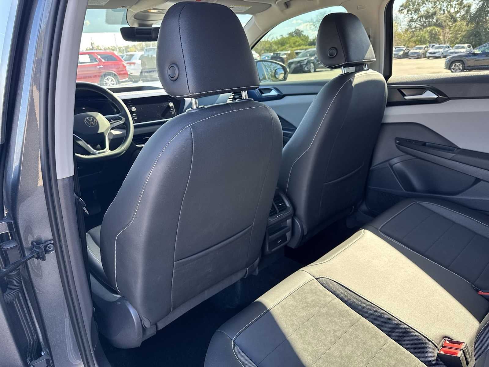 2023 Volkswagen Taos SE