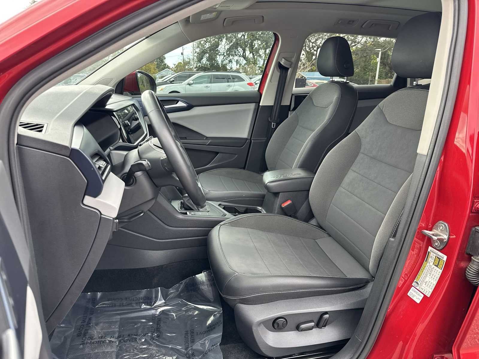 2022 Volkswagen Taos SE