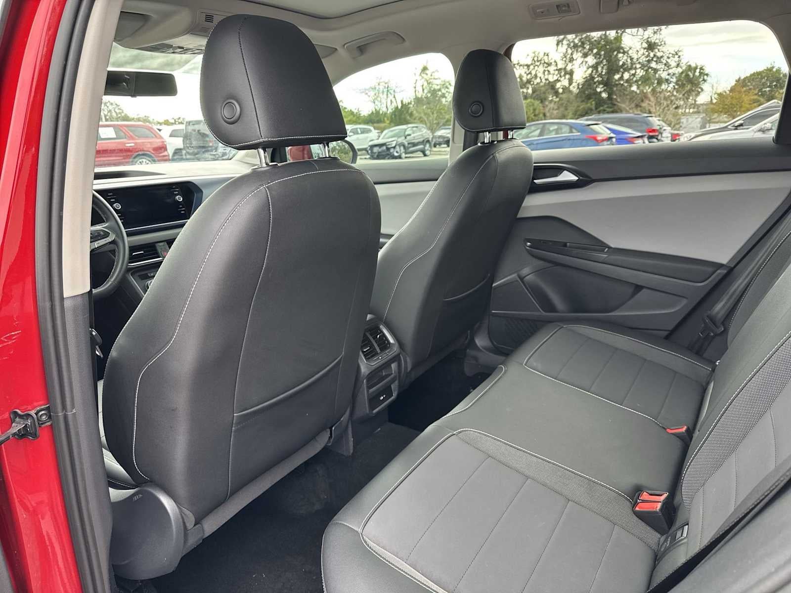 2022 Volkswagen Taos SE