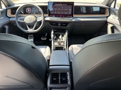 2026 Volkswagen Tiguan 2.0T SEL R-Line Turbo