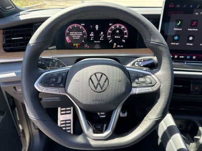 2026 Volkswagen Tiguan 2.0T SEL R-Line Turbo