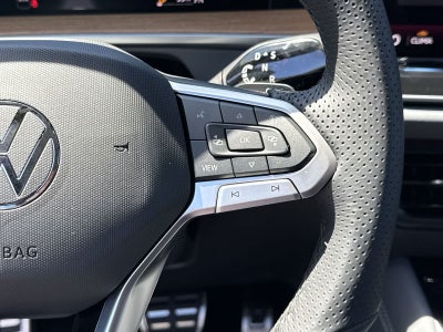 2026 Volkswagen Tiguan 2.0T SEL R-Line Turbo