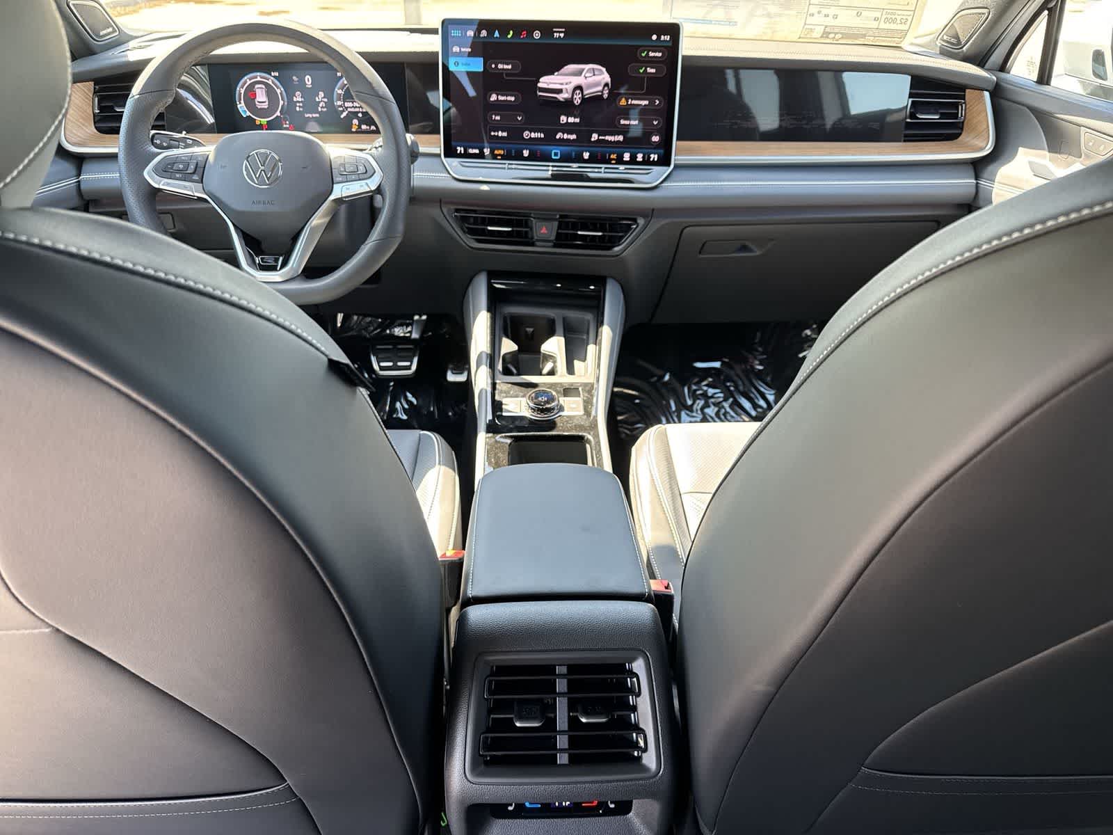 2026 Volkswagen Tiguan 2.0T SEL R-Line Turbo